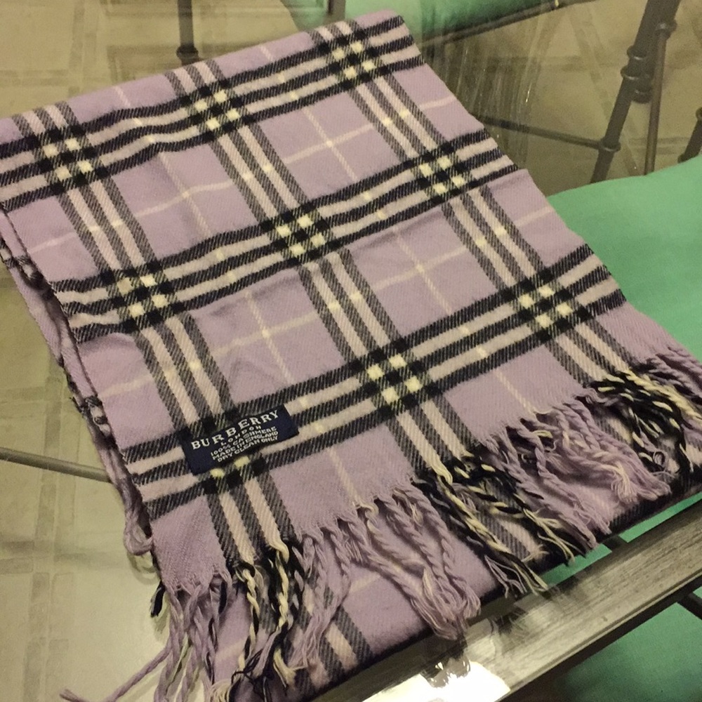 Burberry 🧣